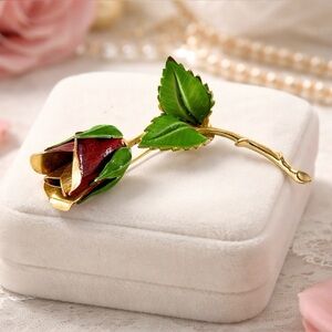Vintage Giovanni Enamel Rose Brooch Red Green Gold Tone Signed 2.5”